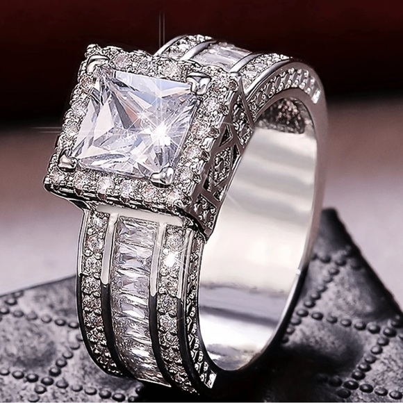 Eternity bridal rings - Picture 4 of 11